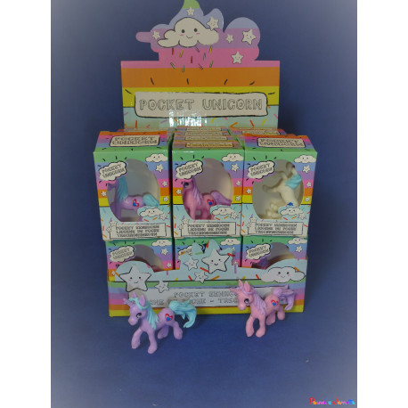 MINI LICORNE, 5CM, COULEURS ASST, SE VEND PAR 12