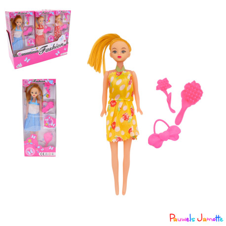 POUPEE FASHION 28CM AVEC ACCESSOIRES, ASST